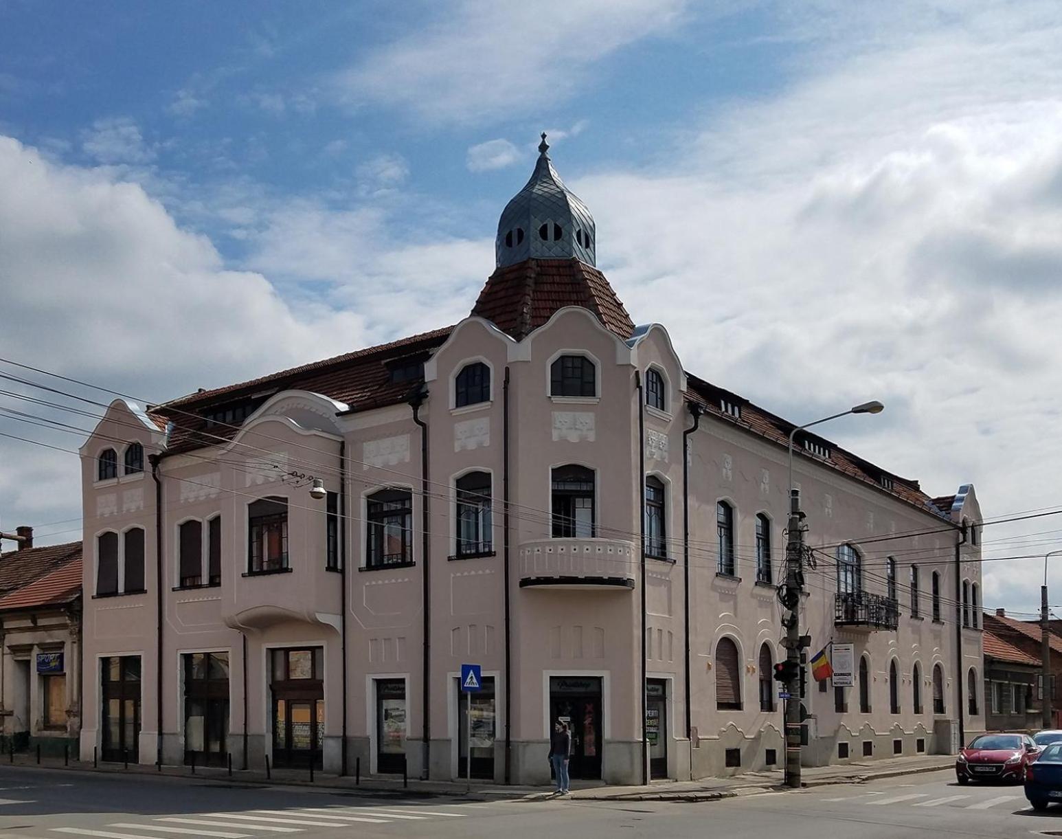 Bleyer Haus Central Apartment Oradea Buitenkant foto